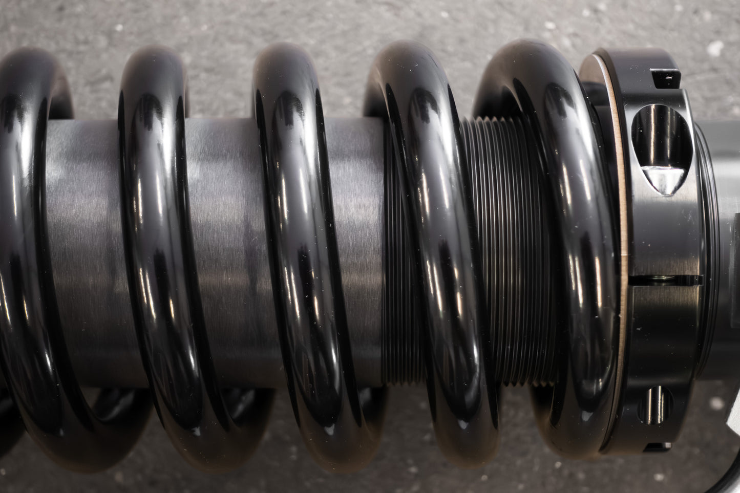 BRBN 2.8 HD Series 3-Way Rear Coilover Kit For Ford Bronco