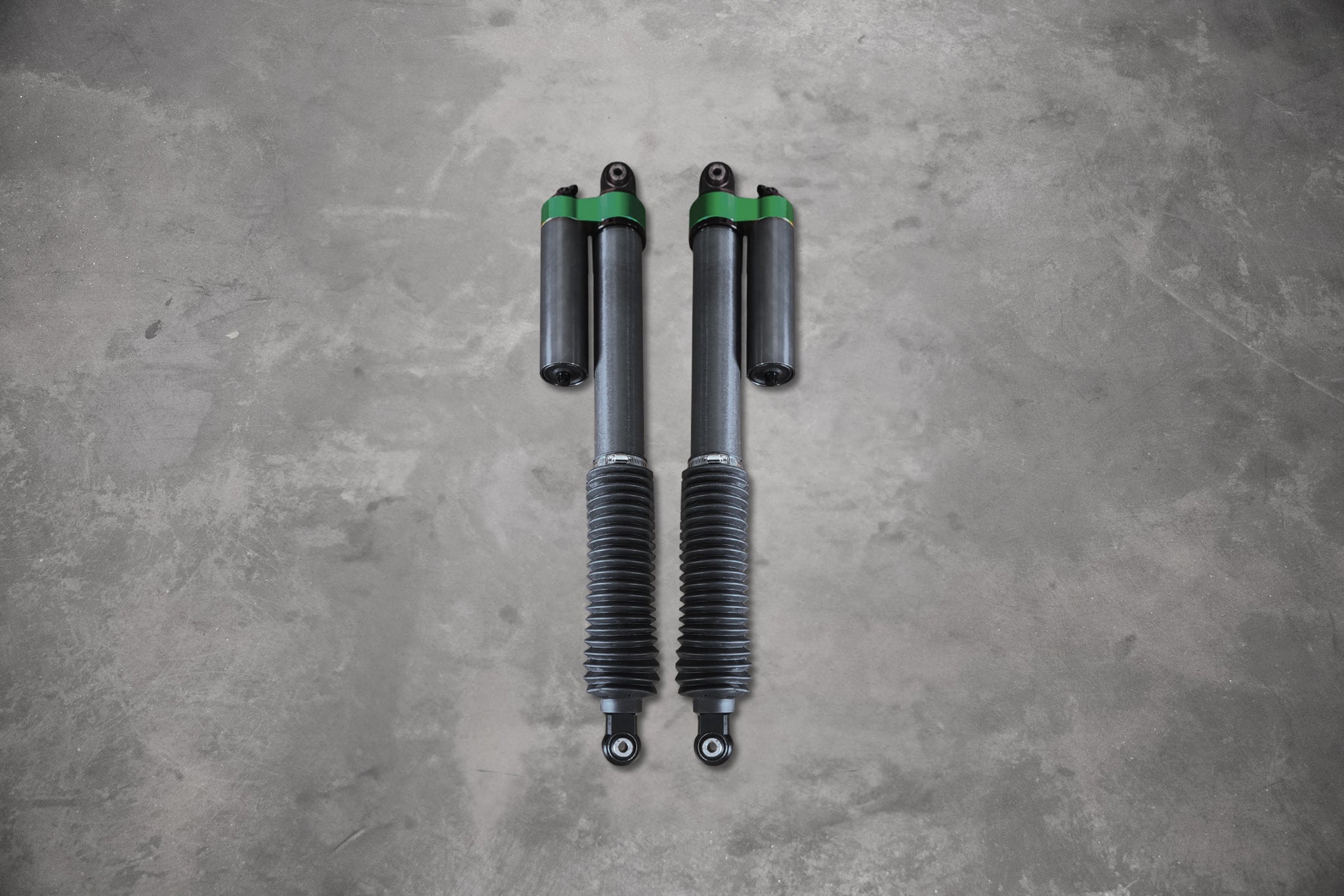 BRBN Off-Road 2.5 Rear Shock Kit Adjustable Damping- External Reservoir For Ford F150